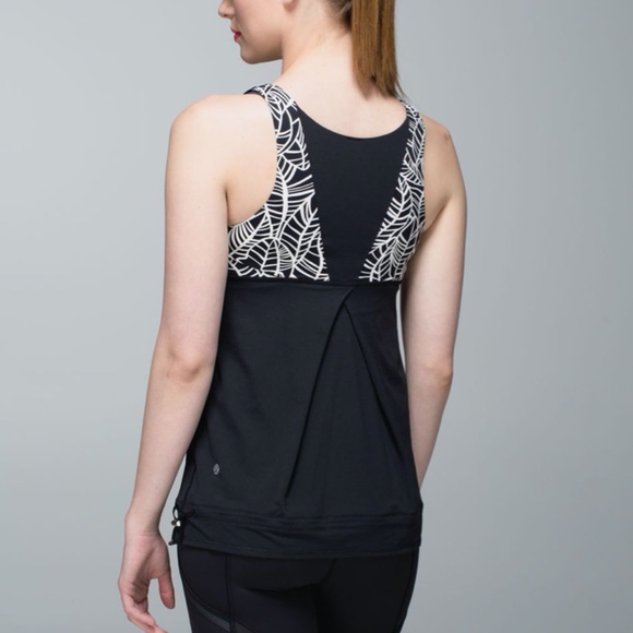 Lululemon Run: Ta Ta Topper Tank Top - Picture 2 of 6